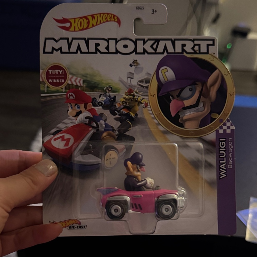 Hot Wheels Mario Kart Waluigi Pink Die-Cast Vehicle